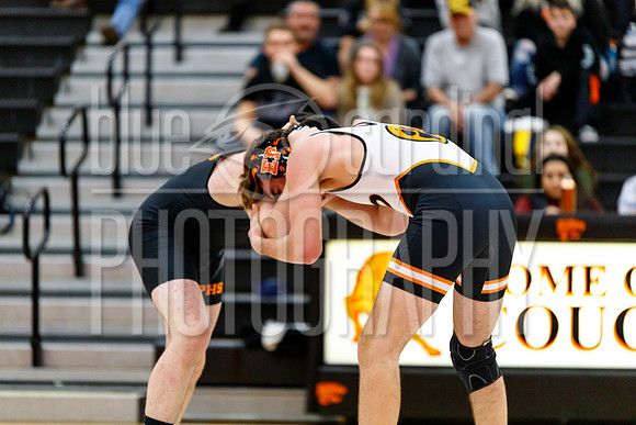 01-10-2019 Palmyra Varsity vs East Pennsboro Wrestling Match - JZ-127